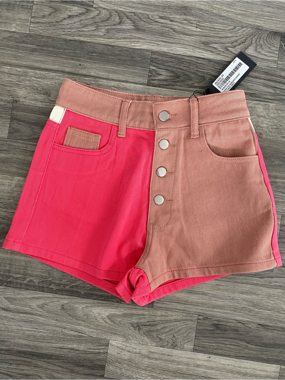 MOMOKROM moms jean shorts size 6 Tone Pink nude colorblock high waist shorts new